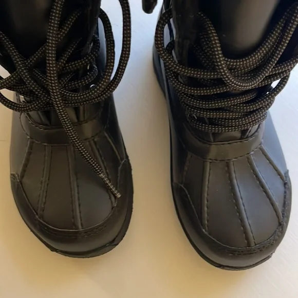 UGG Kids' Butte II CWR Boot in Black